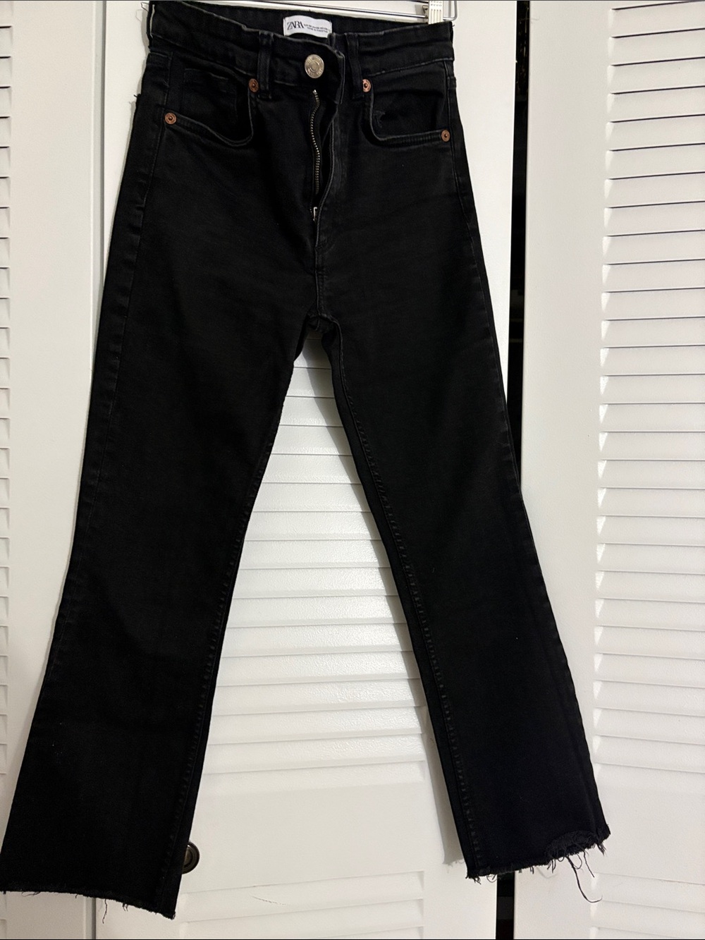 Zara Black Flare Jeans with Raw Hem